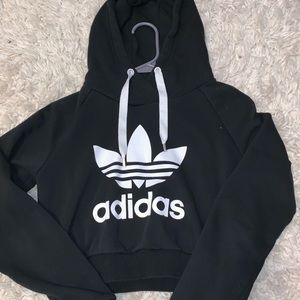 Crop adidas hoodie